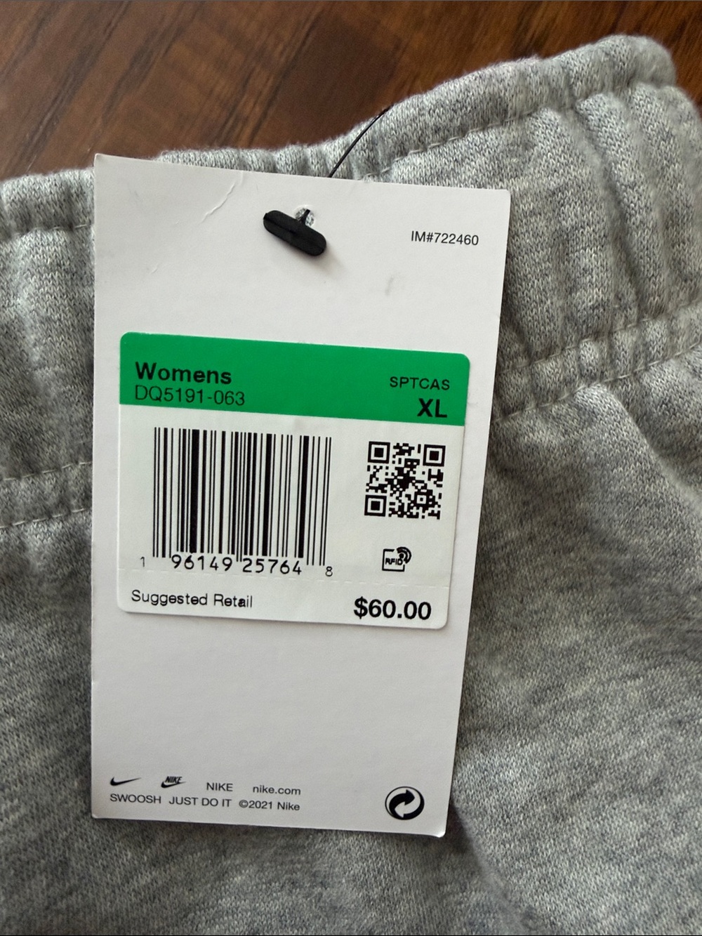 NWT-Women’s Nike Heather Gray Standard Fit(2 pair) Oversized Fit(1 pair) Joggers - Picture 3 of 8